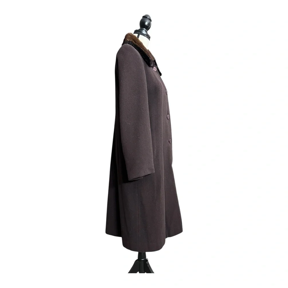 Vintage Elegant Brown Wool/Cashmere Coat With Luxurious Mahogany Mink Fur Collar - Picture 3 of 13